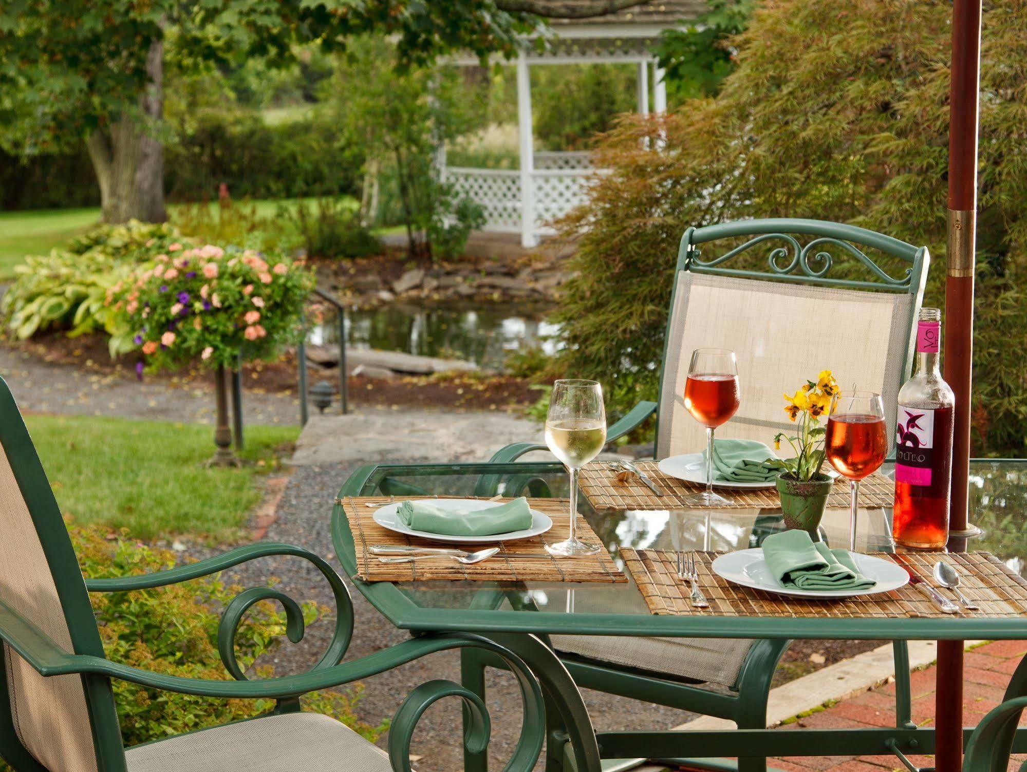 The Inn At Turkey Hill Bloomsburg Exteriör bild